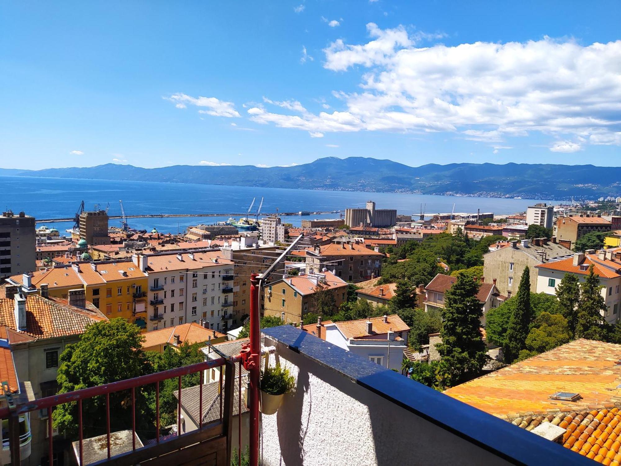Liburana Apartment Rijeka Exteriör bild
