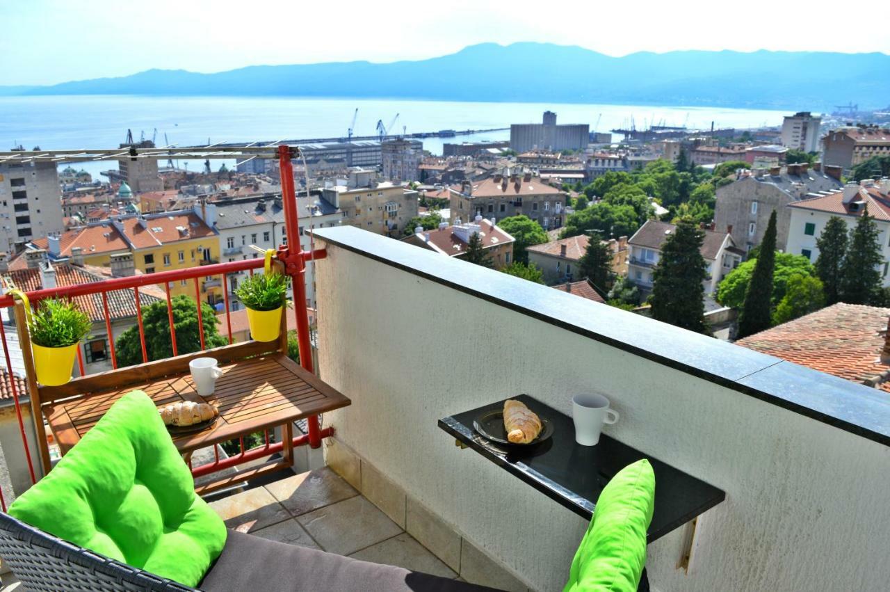 Liburana Apartment Rijeka Exteriör bild
